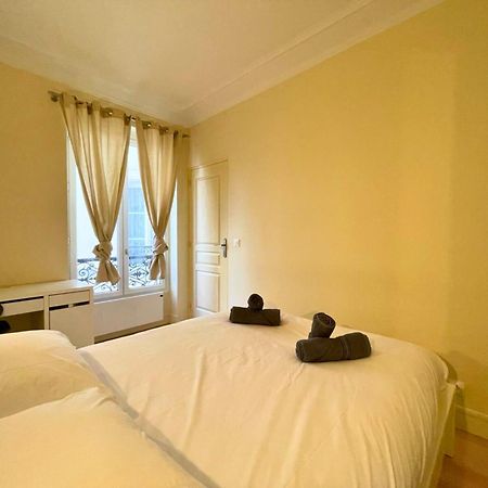 Chambre Lit Double Et Salon Avec Canape-Lit A 10 Minutes Des Champs Elysees Paris Extérieur photo