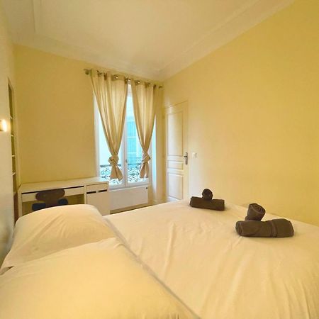 Chambre Lit Double Et Salon Avec Canape-Lit A 10 Minutes Des Champs Elysees Paris Extérieur photo