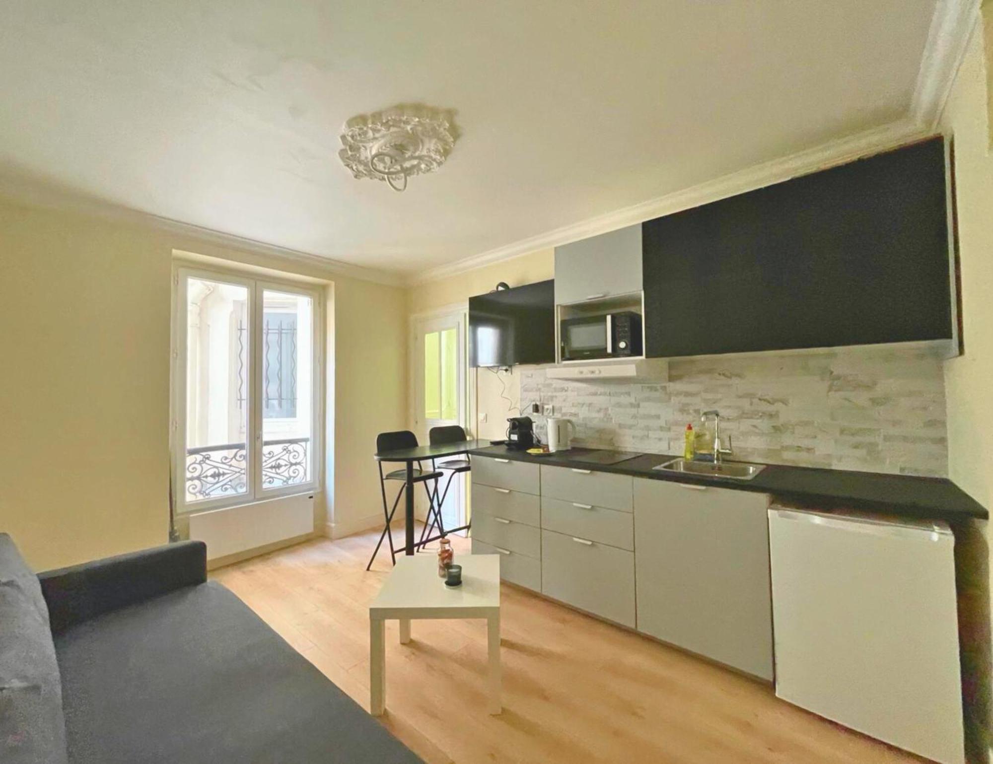 Chambre Lit Double Et Salon Avec Canape-Lit A 10 Minutes Des Champs Elysees Paris Extérieur photo